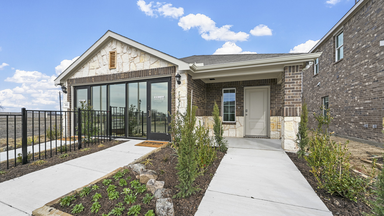 Caroline Floorplan Elevation F Exterior Gallery Image - Creekside Ranch in Blue Ridge, TX