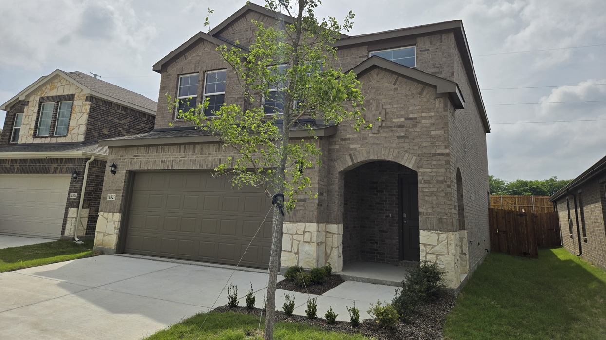 Grace Floorplan Elevation E Exterior Gallery Image - Creekside Ranch in Princeton, TX