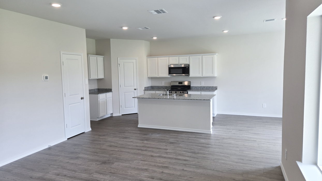 Grace Floorplan  Kitchen Gallery Image - Creekside Ranch in Princeton, TX