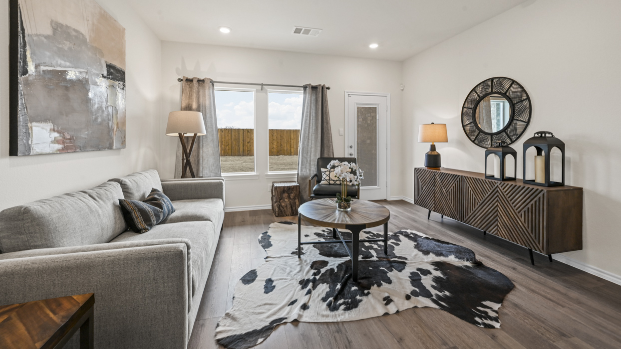 Hanna Floorplan Elevation E Living Gallery Image - Creekside Ranch in Blue Ridge, TX