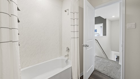 X30H Hanna Floorplan Elevation E Bathroom Image-Creekside Ranch in Blue Ridge, TX