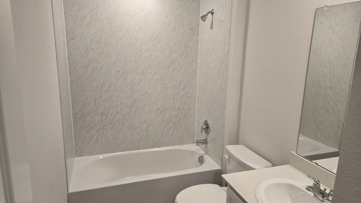 Jasmine Floorplan Elevation F Bathroom Gallery Image - Creekside Ranch in Blue Ridge, TX