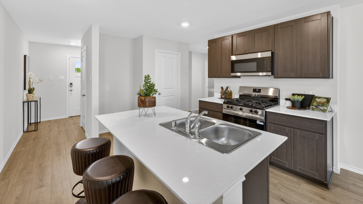 Atlanta Floorplan Elevation S Kitchen Gallery Image - The Hills of Sherman in Sherman, TX