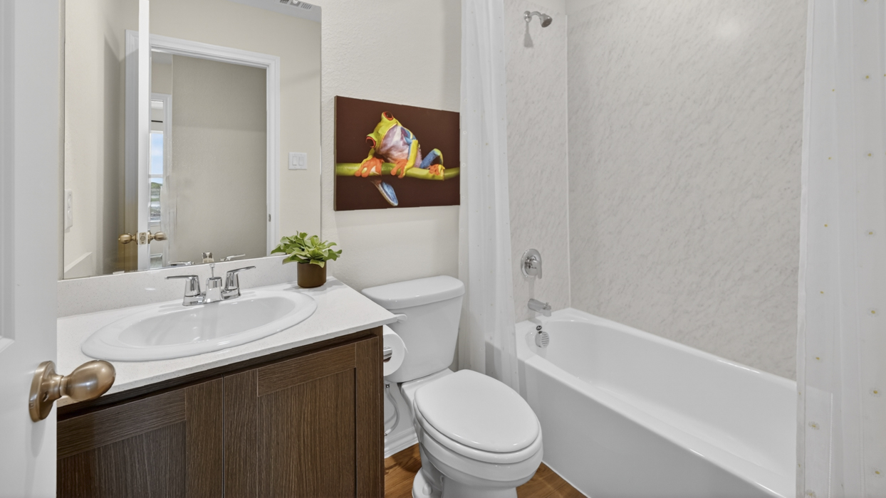 Atlanta Floorplan Bathroom Gallery Image-The Hills of Sherman in Sherman, TX