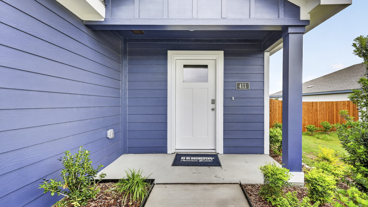 Atlanta Floorplan Elevation S Exterior Gallery Image-The Hills of Sherman in Sherman, TX