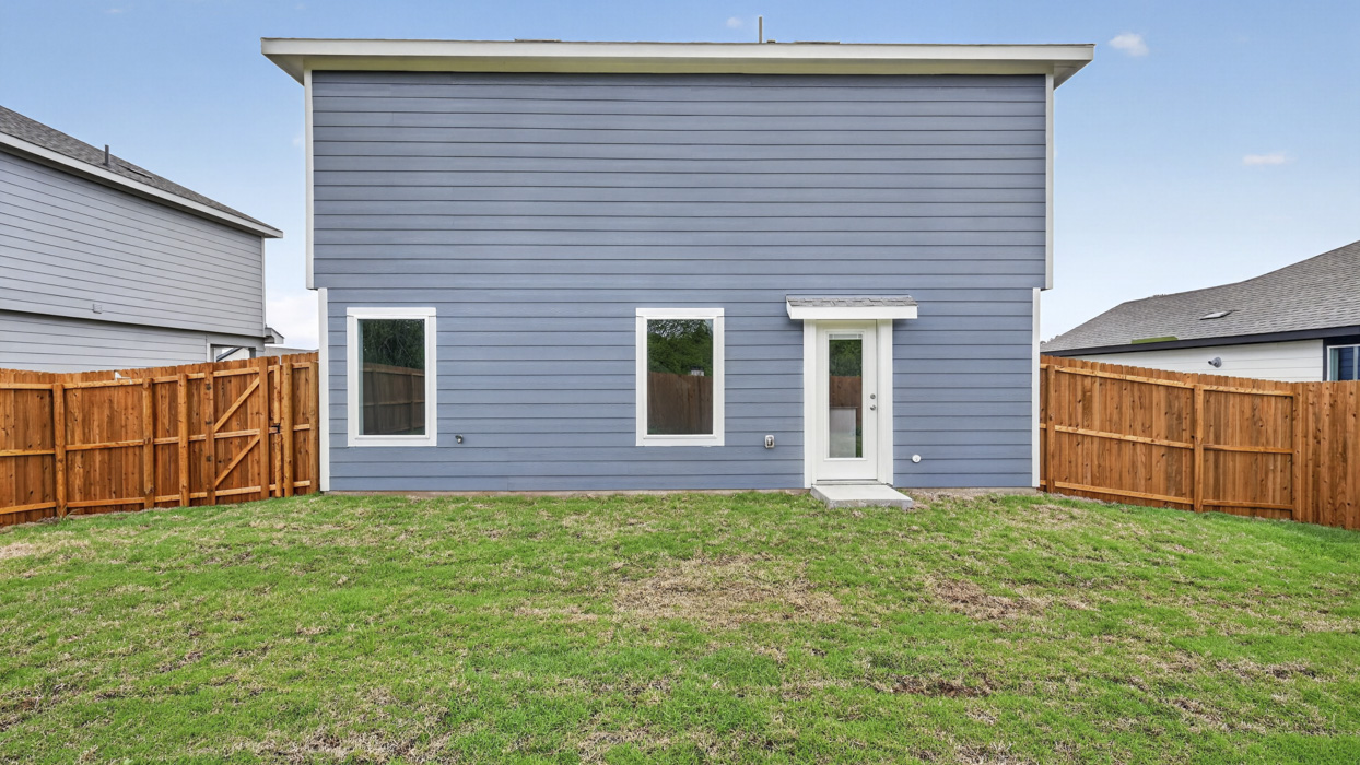 Davis Floorplan Backyard Gallery Image - The Hills of Sherman in Sherman, TX
