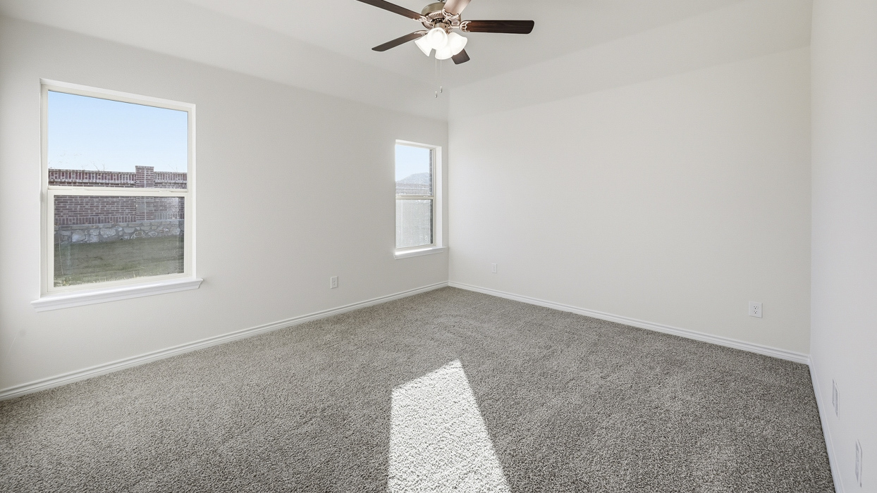 H40B Floorplan Main Bedroom Photo