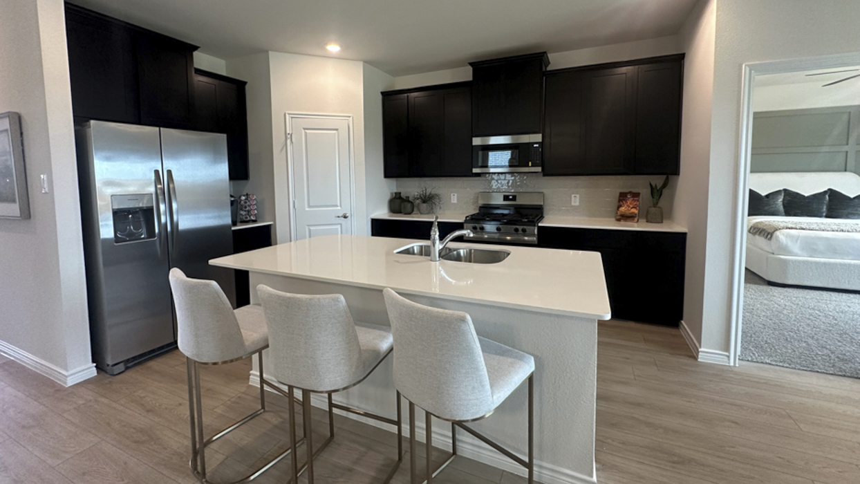 1922 Calmshade H40H Kitchen Photo
