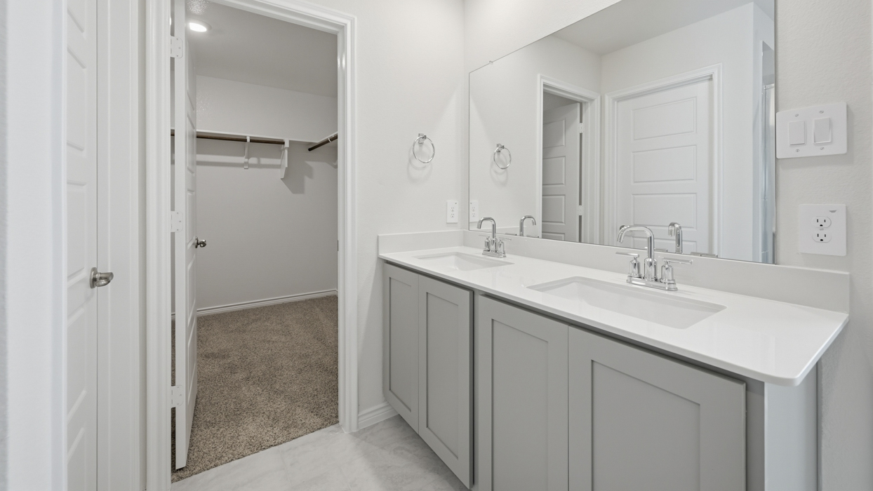 Bailey Floorplan Elevation E Bathroom Gallery Image - Windchime in Celina, TX