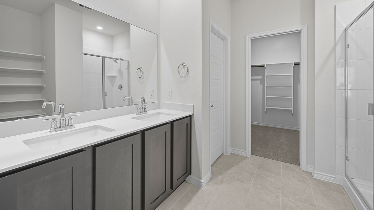 Haven Floorplan Elevation E Bathroom Gallery Image - Windchime in Celina, TX