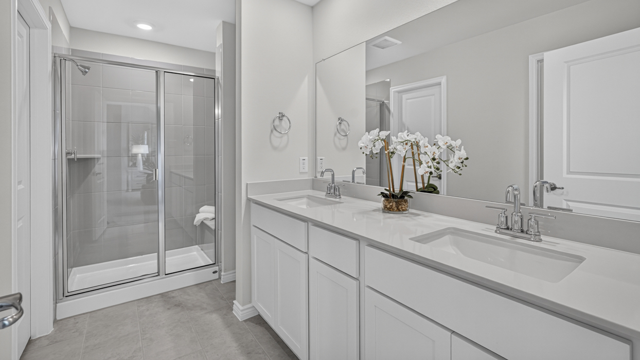 H133 Violet Floorplan Bathroom Gallery Image-Windchime in Celina, TX