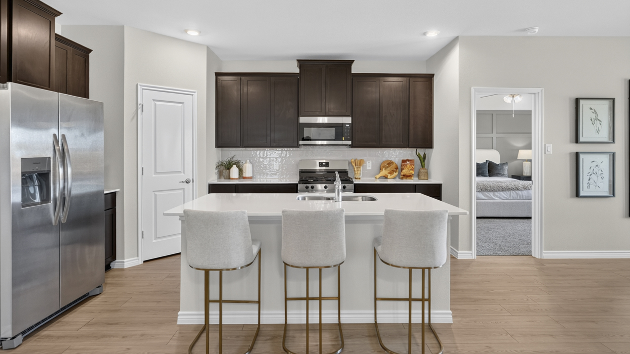 H40H Hubbard Floorplan Kitchen Gallery Image-Windchime in Celina, Tx