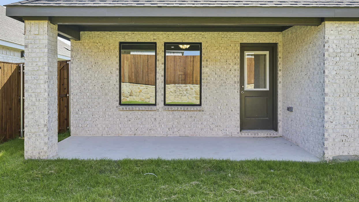 Everest Floorplan Backyard Gallery Image - Windchime in Celina, TX