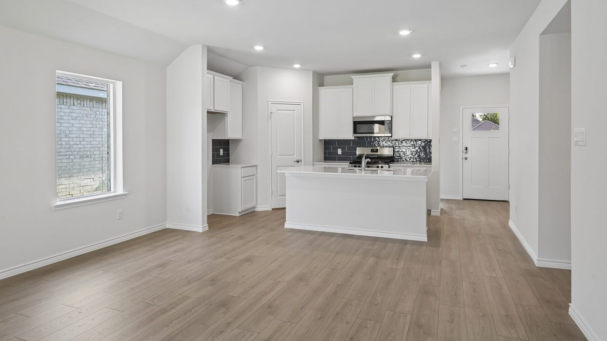 Everest Floorplan Kitchen Gallery Image - Windchime in Celina, TX