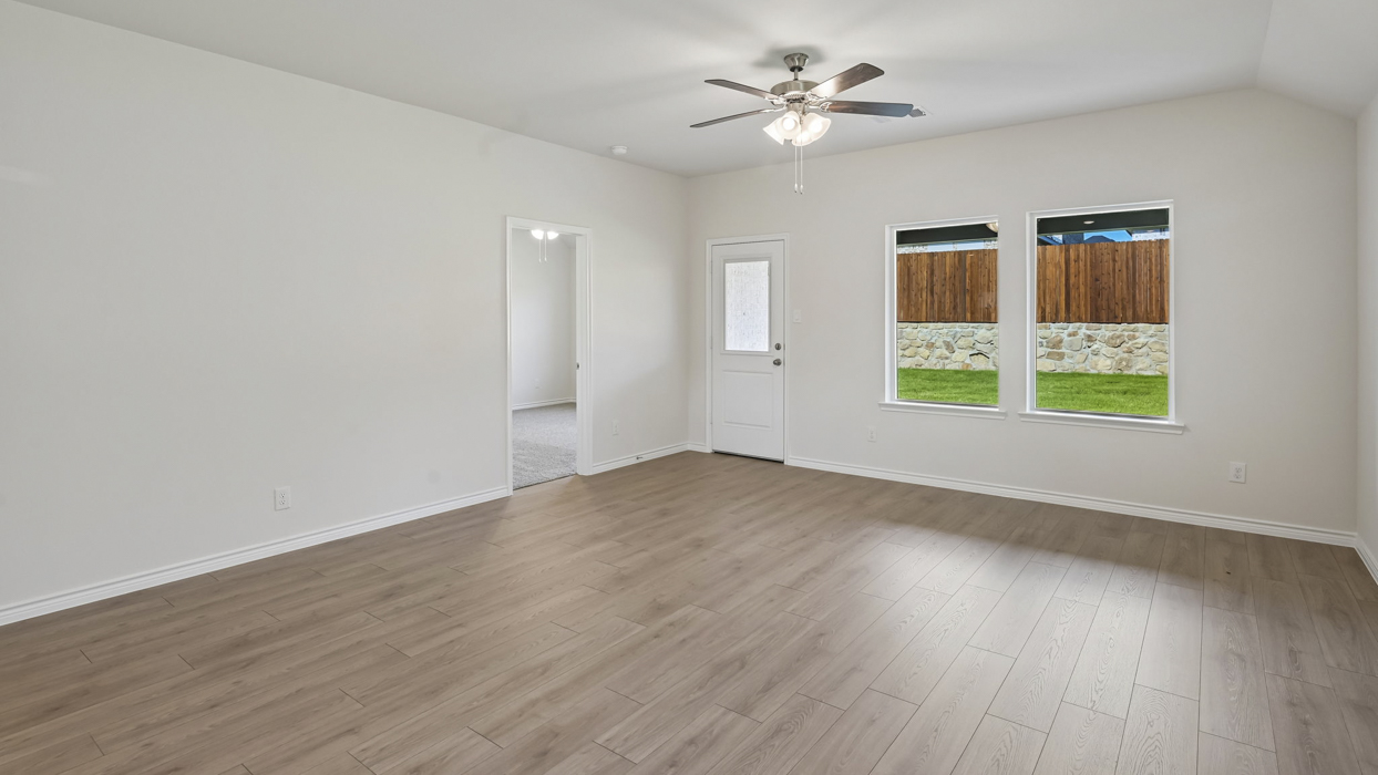 Everest Floorplan Living Gallery Image - Windchime in Celina, TX
