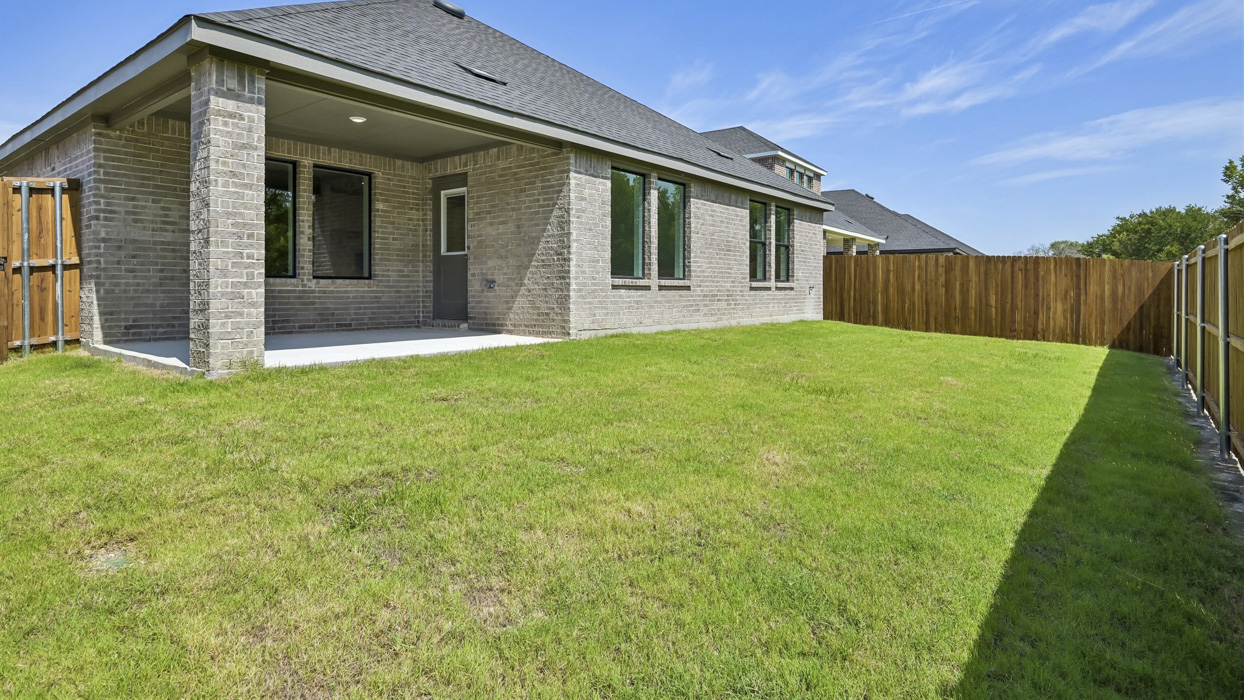 Hubbard Floorplan Backyard Gallery Image - Windchime in Celina, TX