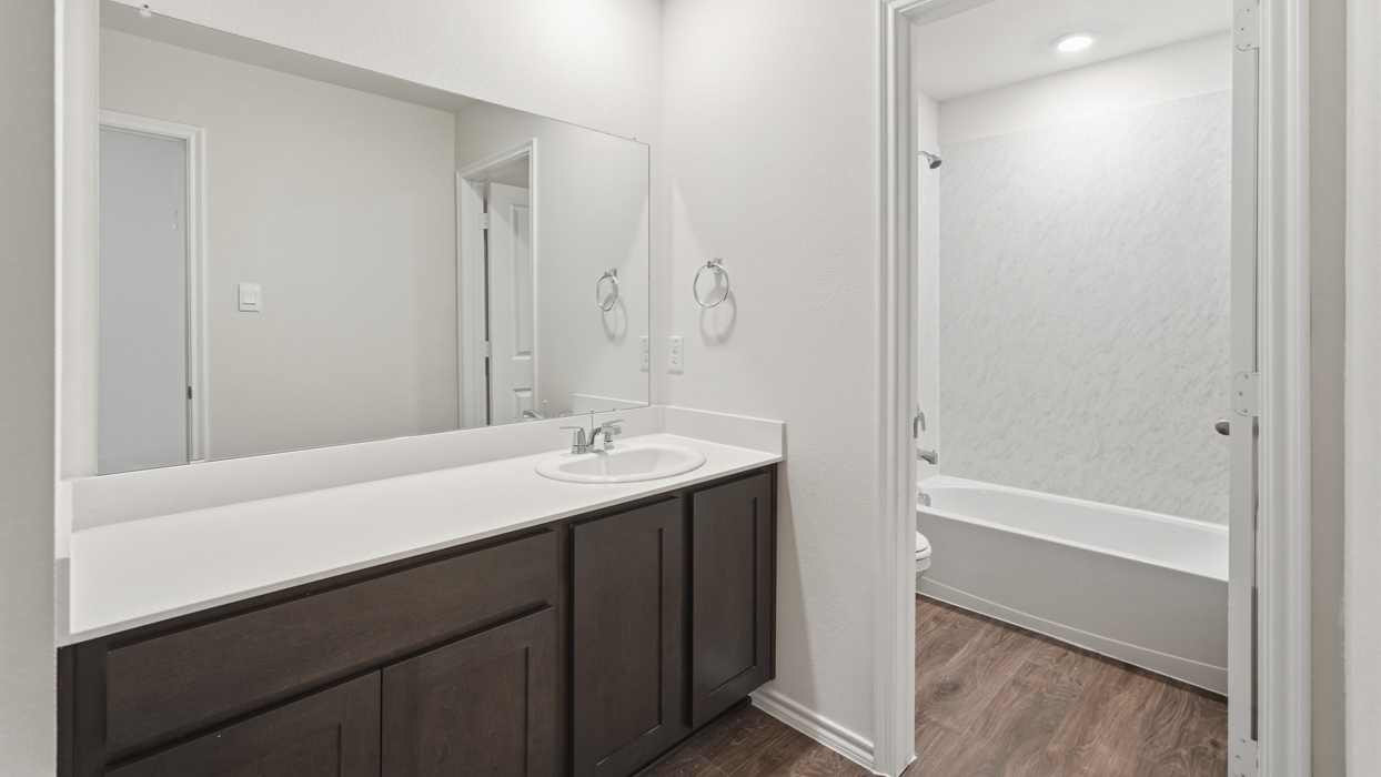 V22C Celeste Floorplan Bathroom Gallery Image-Arbor Trails South in Princeton, TX