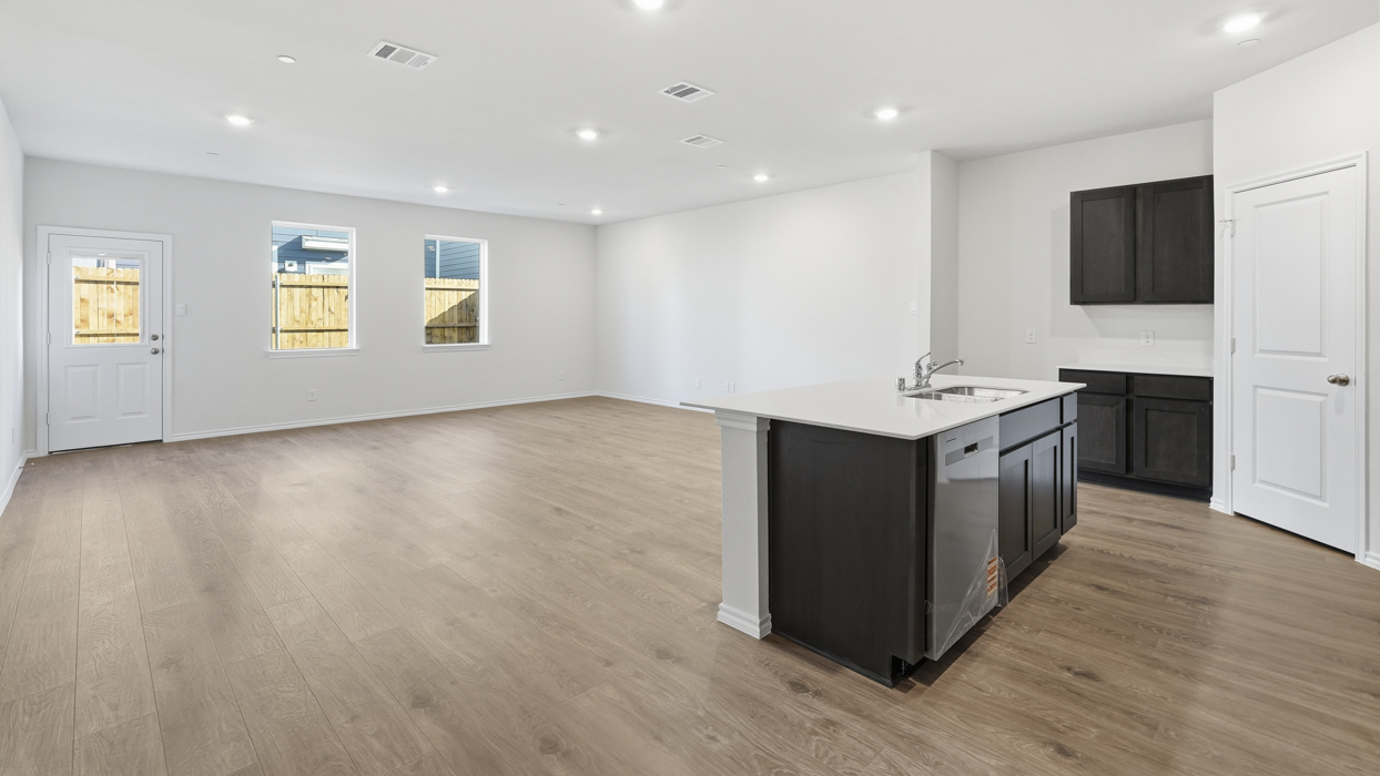 V22C Celeste Floorplan Elevation Kitchen Gallery Image-Arbor Trails South in Princeton, TX