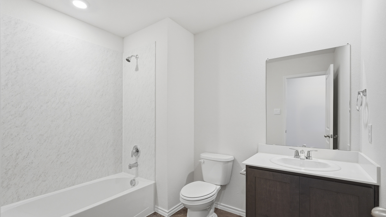 Hazel Floorplan Elevation B Bathroom Gallery Image - Arbor Trails South in Princeton, TX