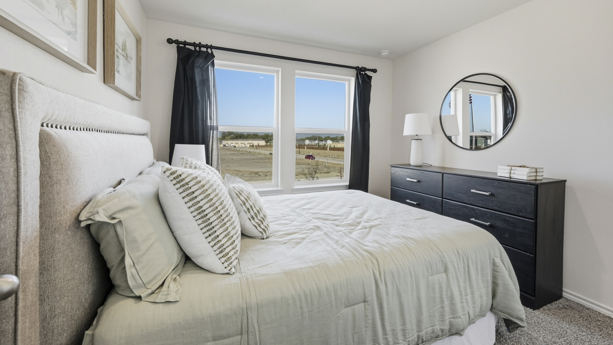 V22J Justice Floorplan Bedroom Gallery Image-Arbor Trails South in Princeton, TX