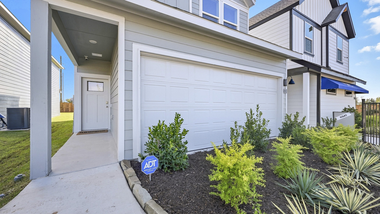 V22J Justice Floorplan Elevation I Exterior Gallery Image-Arbor Trails South in Princeton, TX