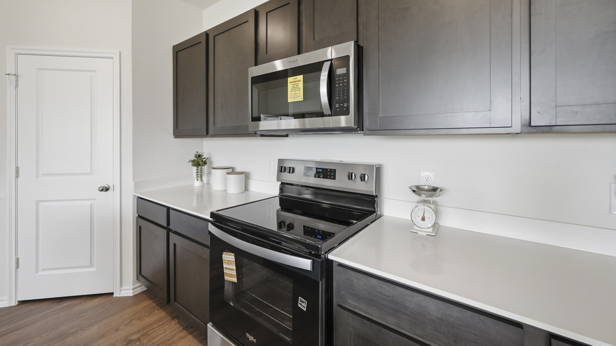 V22J Justice Floorplan Kitchen Gallery Image-Arbor Trails South in Princeton, TX