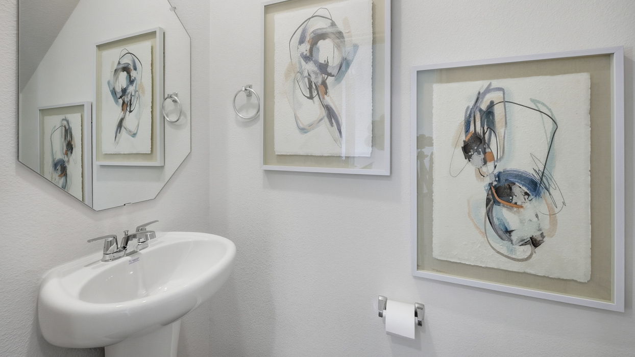 Argentina Floorplan Bathroom Gallery Image-Arbor Trails in Princeton, TX