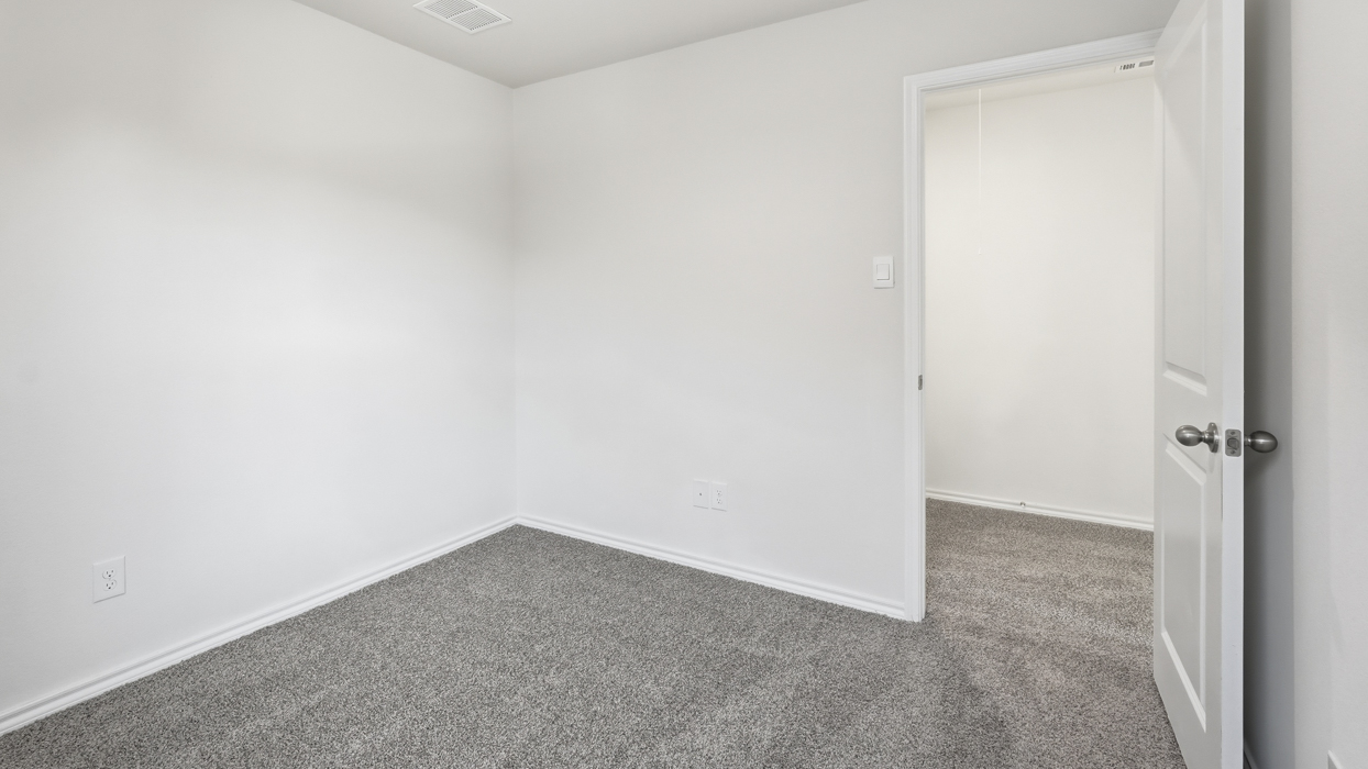 V18B Santiago Floorplan Bedroom Gallery Image-Arbor Trails South in Princeton, TX