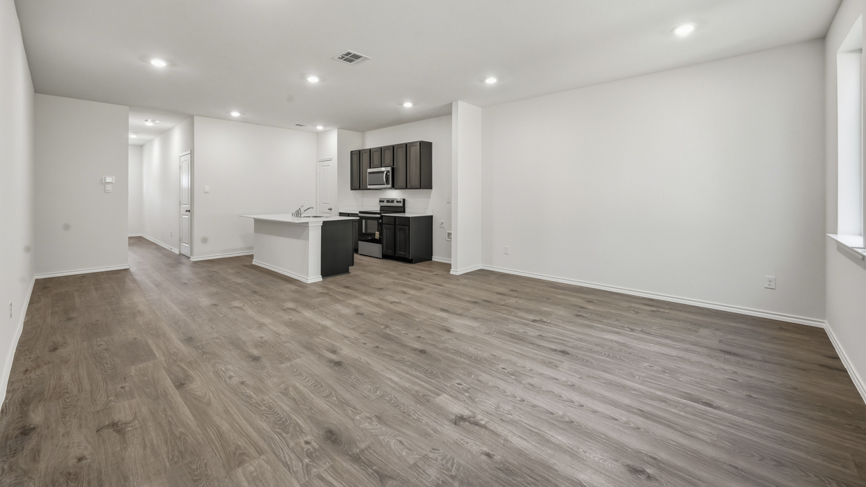 V18C Catalina Floorplan Living Gallery Image-Arbor Trails South in Princeton, TX