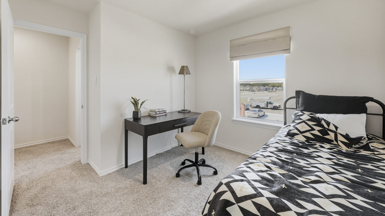 V18D Dewsbury Floorplan Bedroom Gallery Image-Arbor Trails South in Princeton, TX