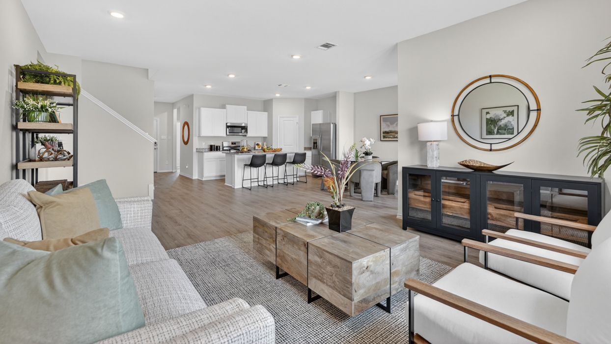 Midland Floorplan Kitchen Gallery Image - Forestbrook Estates in Paris, TX