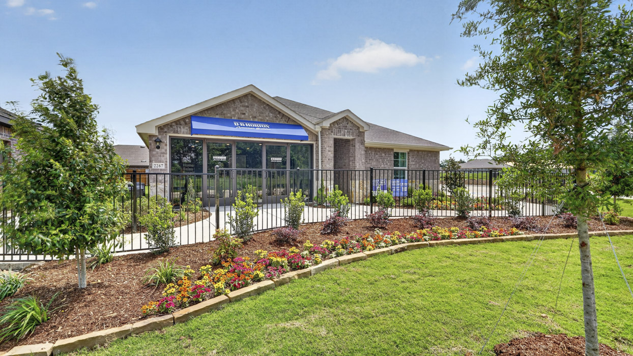 X40B Bellvue Floorplan Elevation B Exterior Gallery Image-Forestbrook Estates in Paris, TX