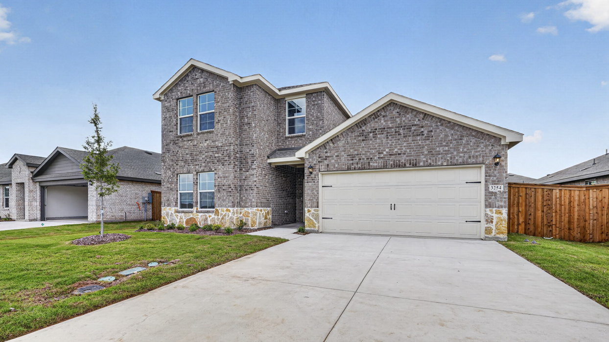 Midland Floorplan Elevation E Exterior Gallery Image - Forestbrook Estates in Paris, TX