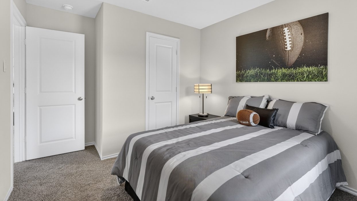 X40M Midland Floorplan Bedroom Gallery Image-Forestbrook Estates in Paris TX