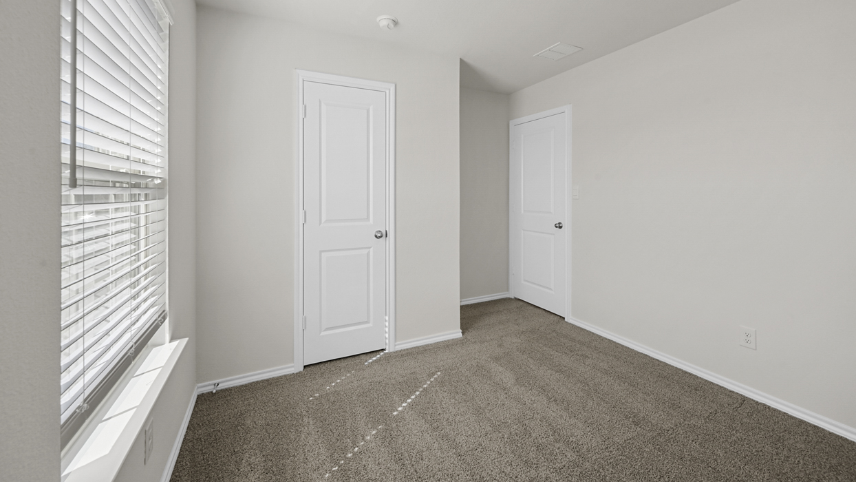 X40Z Zavalla Floorplan BedroomGallery Image -Forestbrook Estates in Paris TX