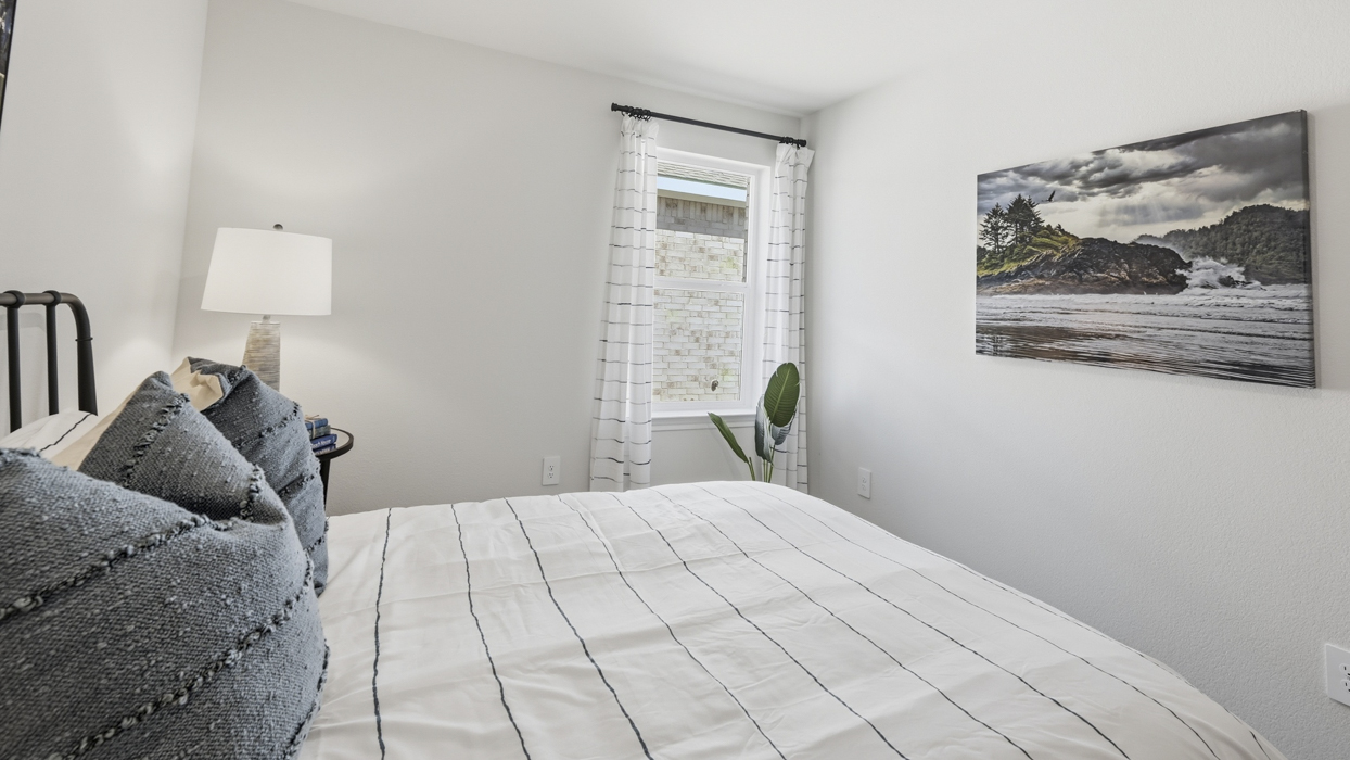 Elgin Floorplan Bedroom Gallery Image-Sanger Circle in Sanger, Tx