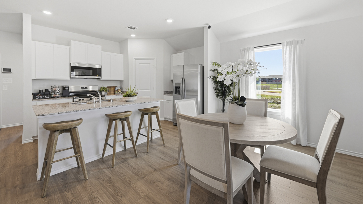 Elgin Floorplan Elevation B Kitchen Gallery Image-Sanger Circle in Sanger, Tx