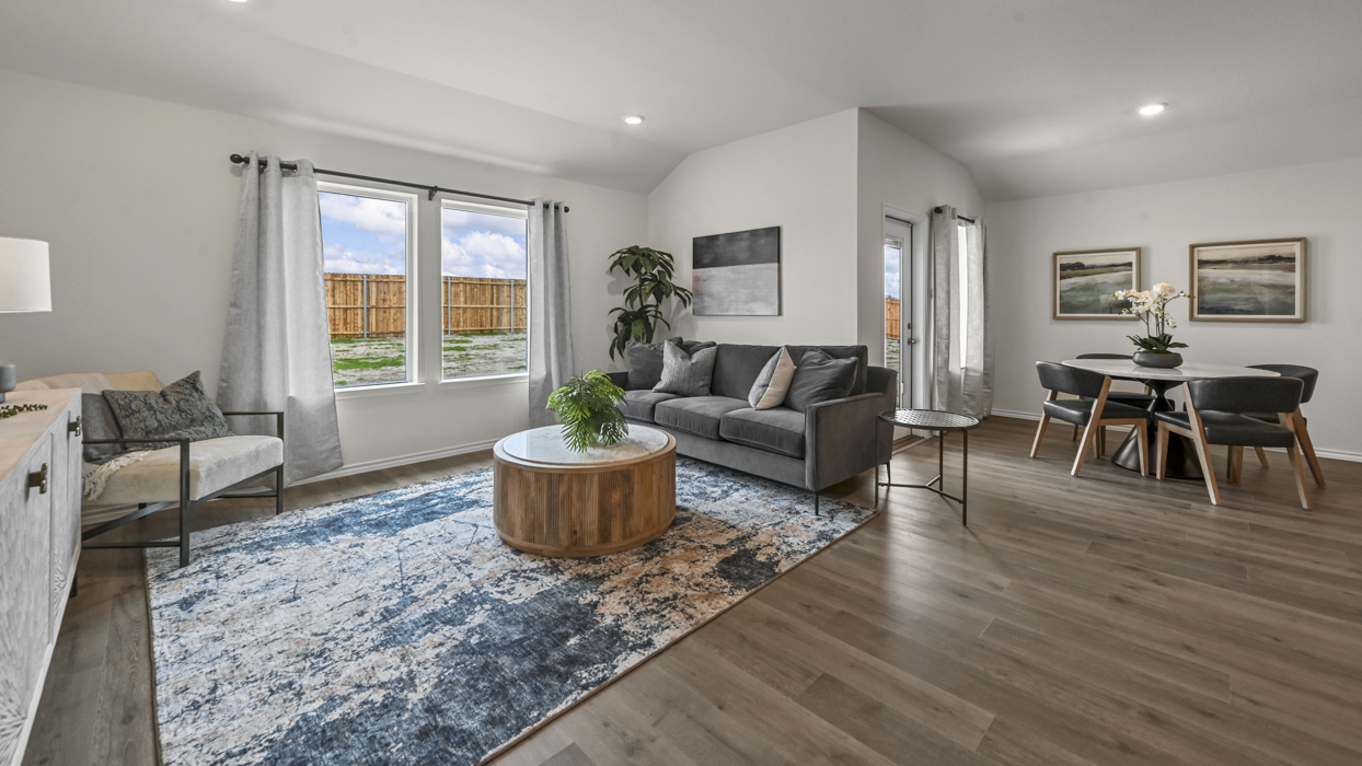 Texas Cali Floorplan Elevation A Living Gallery Image - Sanger Circle in Sanger, TX