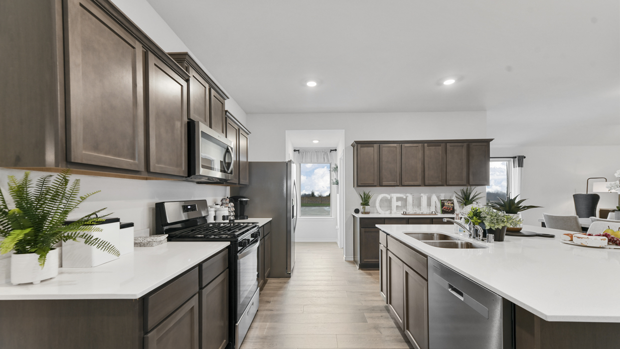 Kingston Floorplan Elevation F Kitchen Gallery Image - Sanger Circle in Sanger, TX