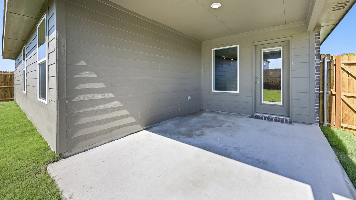 X40L Lakeway Floorplan patio gallery image at Sanger Circle in Sanger TX