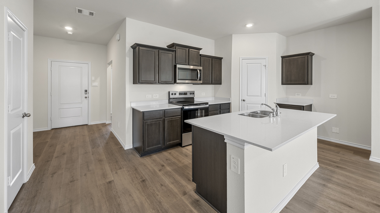 Midland Floorplan Elevation F Kitchen Gallery Image - Sanger Circle in Sanger, TX