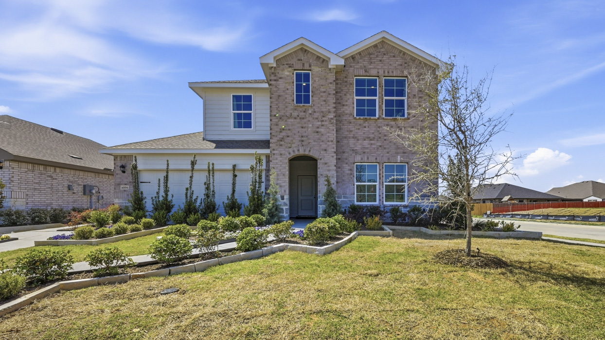 Naples Floorplan Elevation B Exterior Gallery Image - Sanger Circle in Sanger, TX