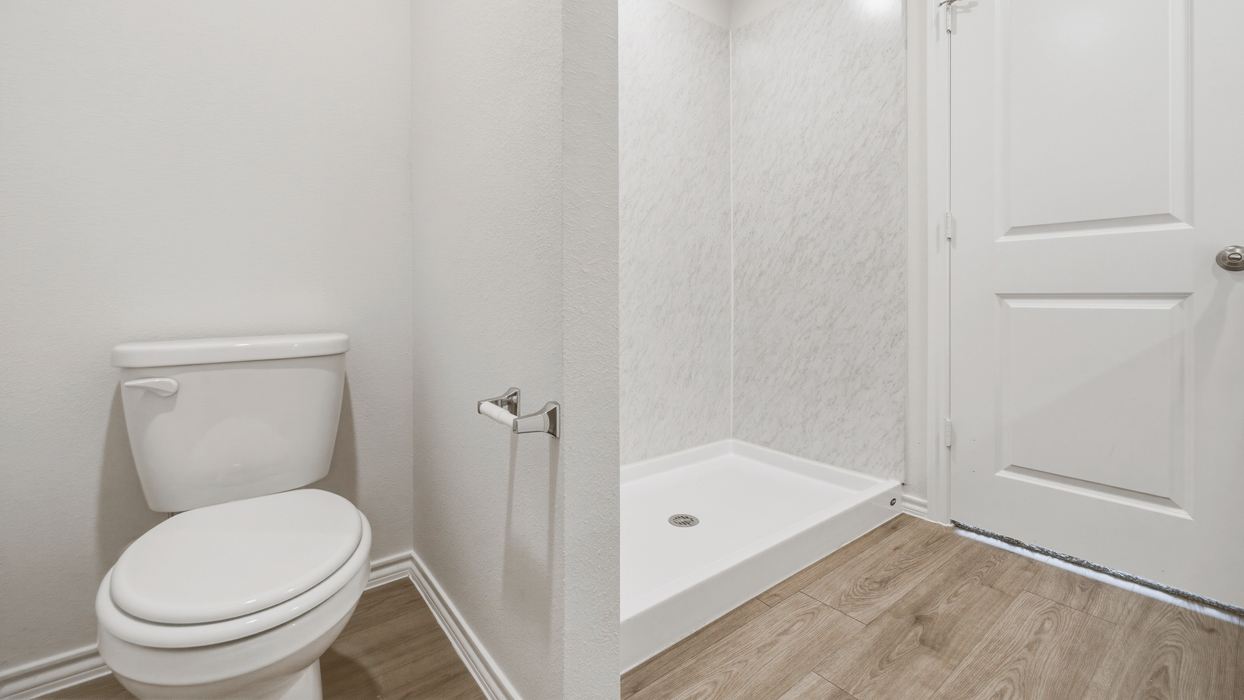 Alexandria Floorplan Elevation B Bathroom Gallery Image - Stonewood in Sulphur Springs, TX