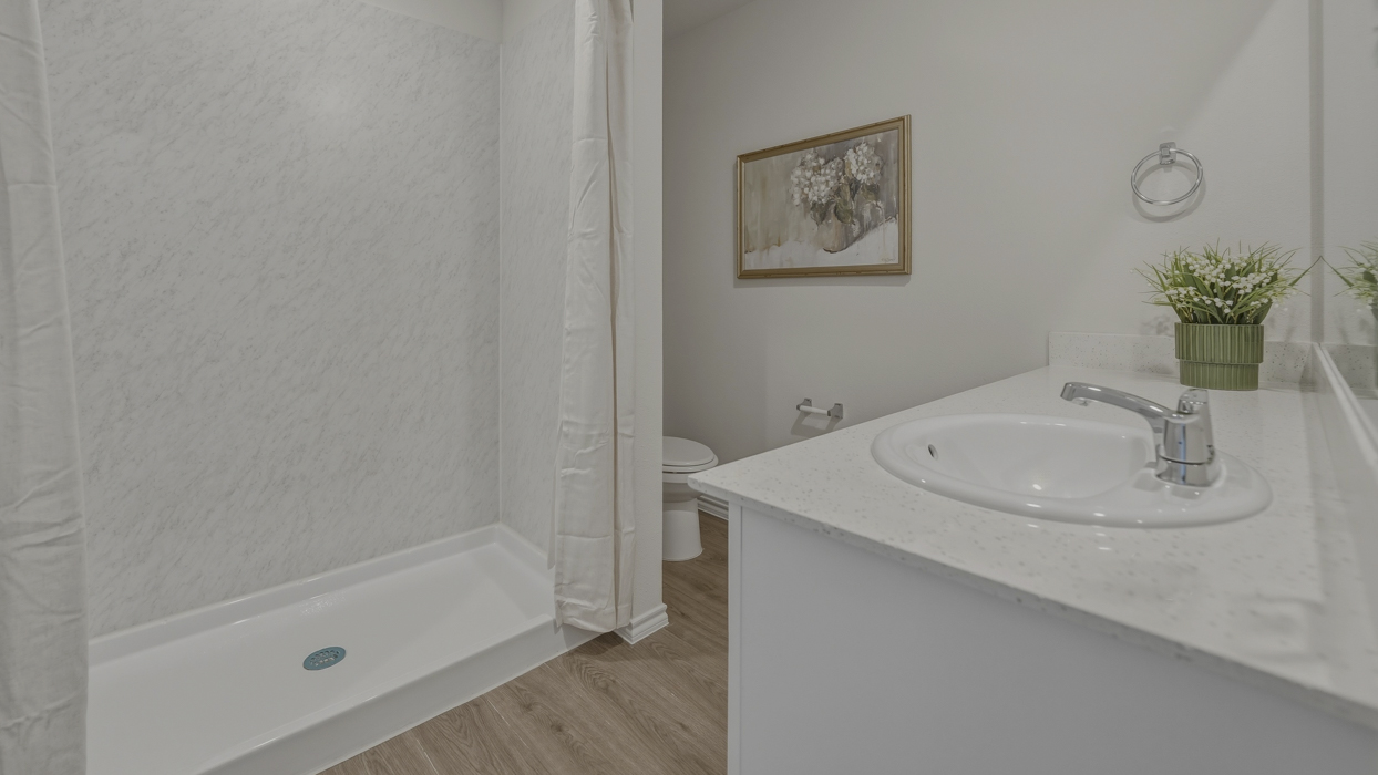 Chesapeake Floorplan Elevation B Bathroom Gallery Image - Stonewood in Sulphur Springs, TX