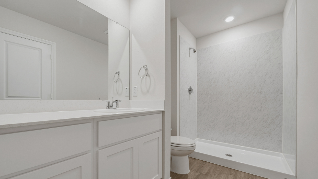 Stony Creek Floorplan Elevation B Bathroom Gallery Image - Stonewood in Sulphur Springs, TX