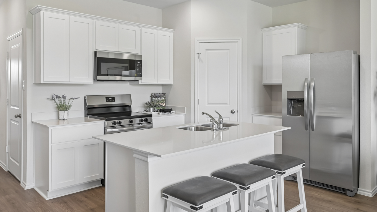 Alexandria Floorplan Kitchen Gallery Image-Stonewood in Sulphur Springs,Tx