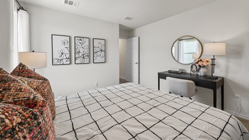 2233 Lakehurst Floor Plan Bedroom Gallery Image-Model in Bel Air Village in Sherman, TX