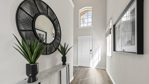2233 Lakehurst Floor Plan Entry Gallery Image-Model in Bel Air Village in Sherman, TX