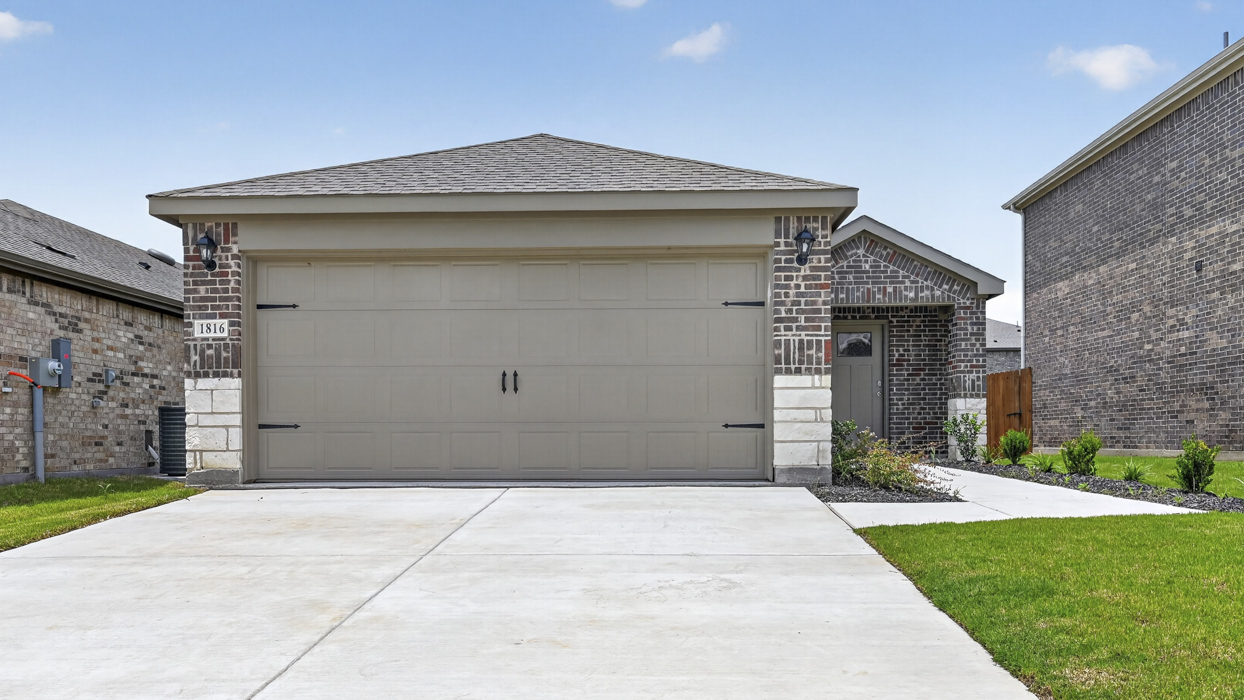 Atlana Floorplan Elevation F Exterior Gallery Image-Asher Oaks in Bonham TX