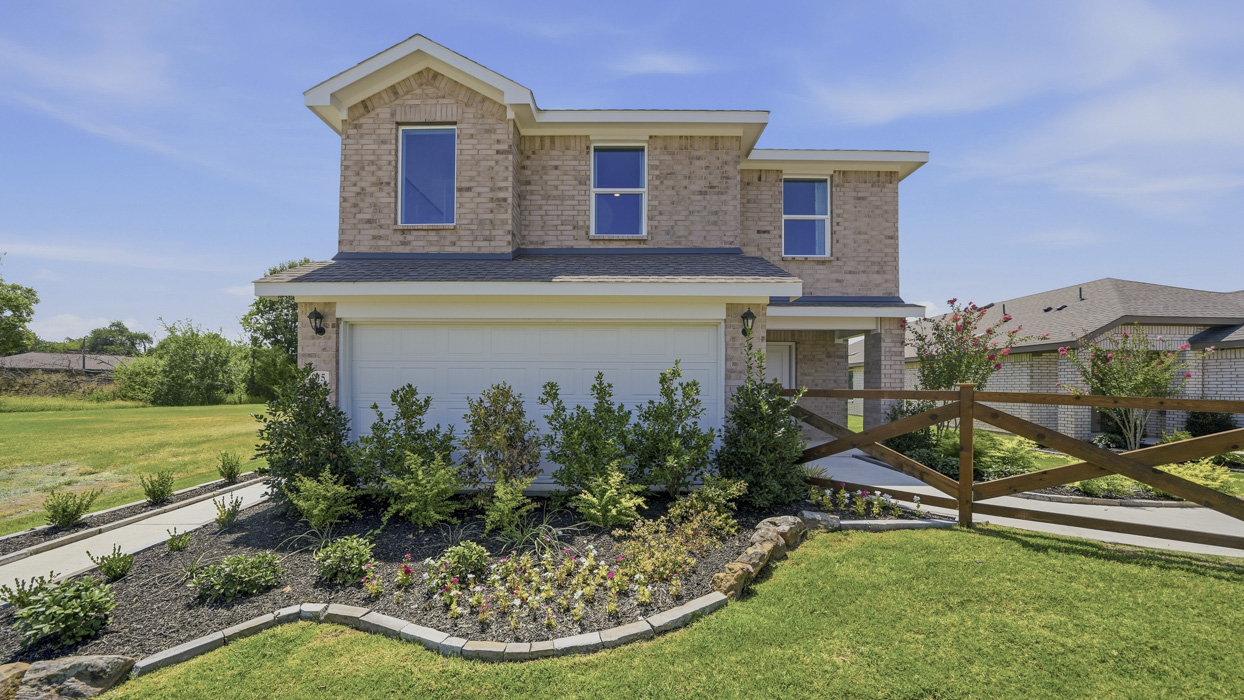 Franklin Floorplan Elevation E Exterior Gallery Image-Asher Oaks in Bonham, Tx